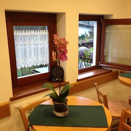 Hotel Rododendro 3*