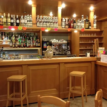 Rododendro Hotel 3*