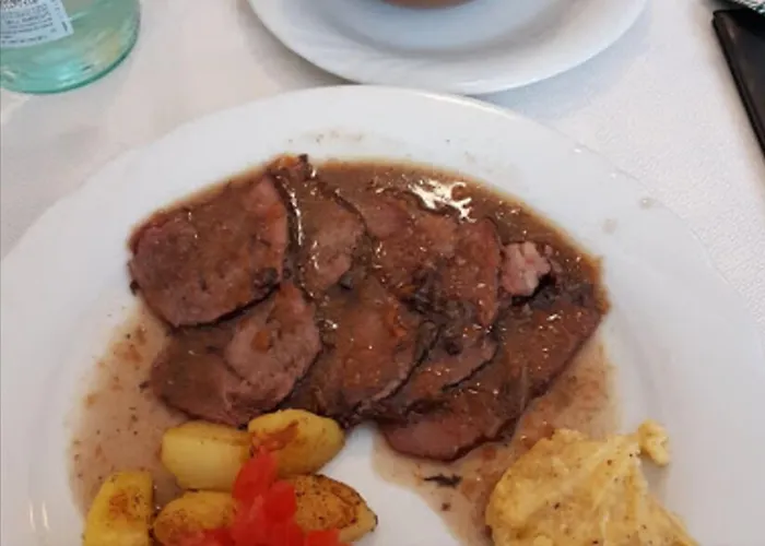 Hotel Rododendro 3*