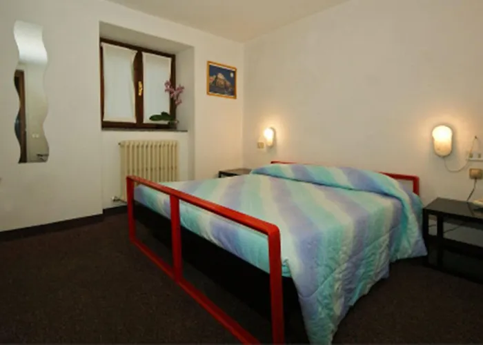 Hotel Rododendro